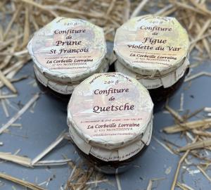 Confiture de fruits violets