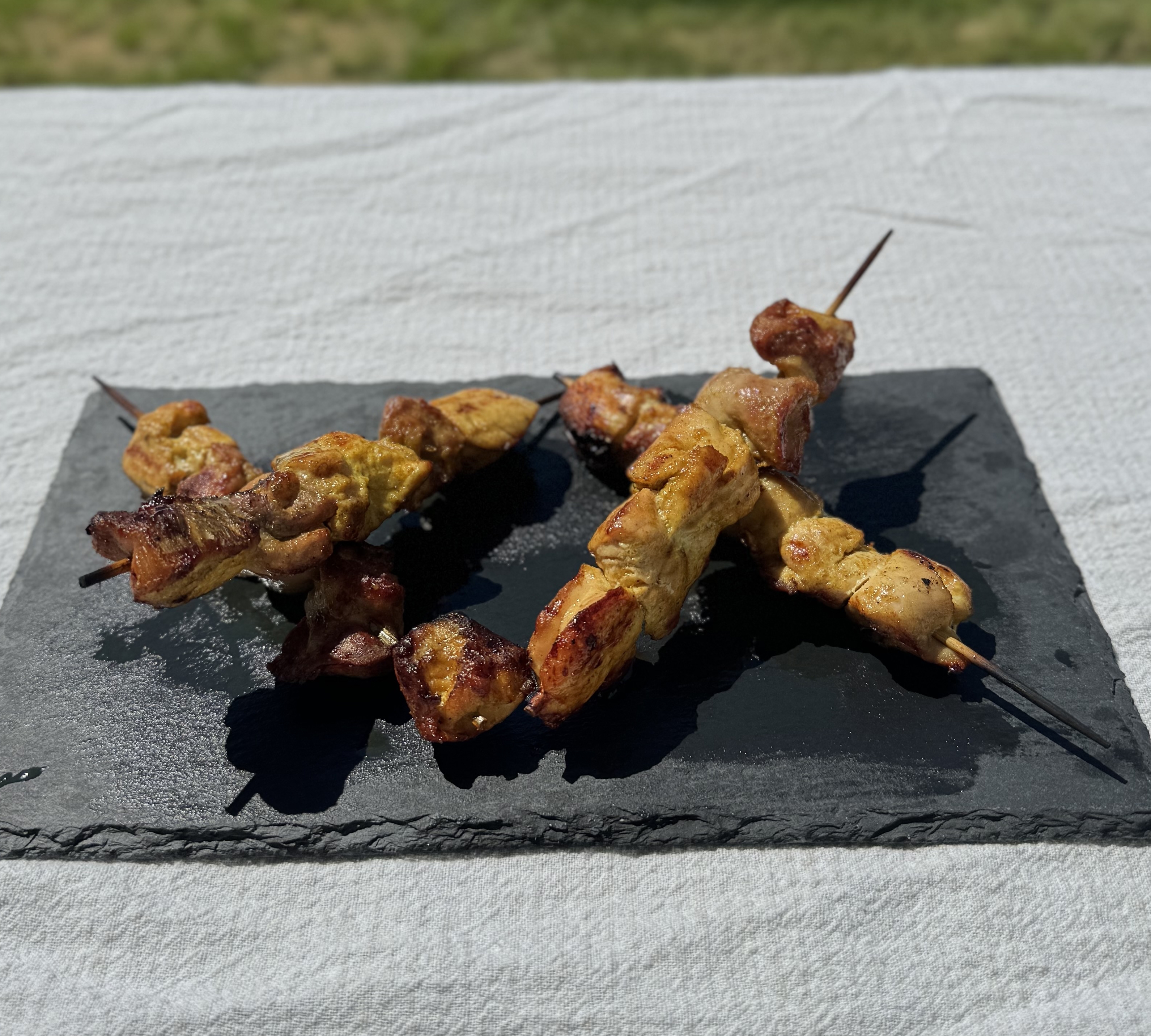 Brochette de poulet au curry
